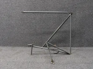 A046-2 Robinson R22 Lower Engine Frame Assembly RH